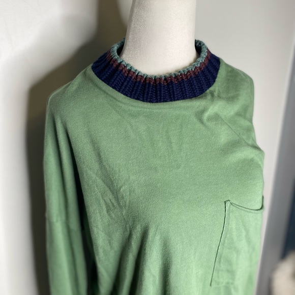Stateside women’s Green crewneck Pullover Shirt - Picture 4 of 9